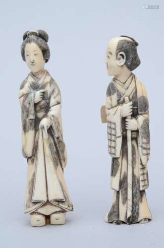 Pair of Japanese okimonos