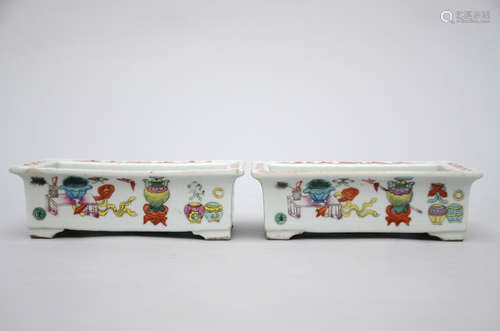 A pair of bonzai planters in Chinese porcelain