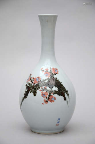 A vase in Chinese porcelain 'prunus blossom', 20th century