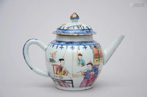 Teapot in Chinese porcelain 'figures in an interior'