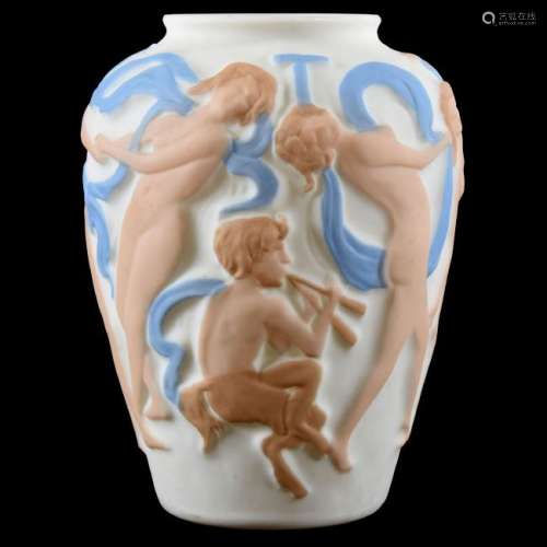 Phoenix / Consolidated Glass Vase 11.5