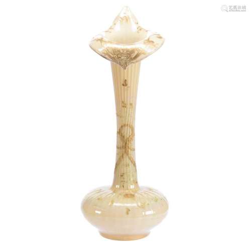 Cased Art Glass Jack in Pulpit Vase 16