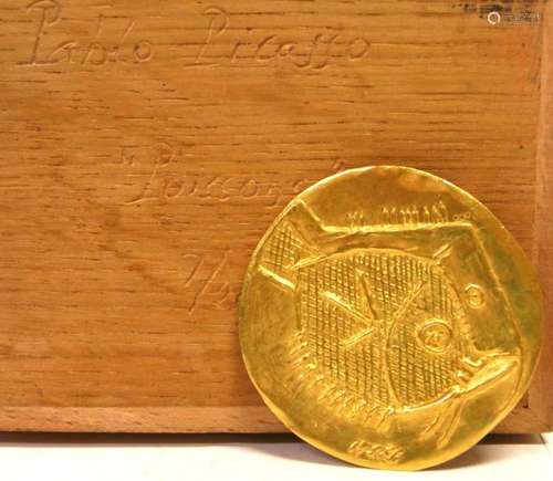 Rare Picasso 23k Gold Poissons Medallion 7 of 20 w Box