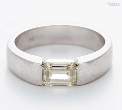 DIAMANT-RING. Deutschland, um 2000. 750/- Weißgold, gest., Gesamtgewicht: 8,5g. EU-RM: 59. 1