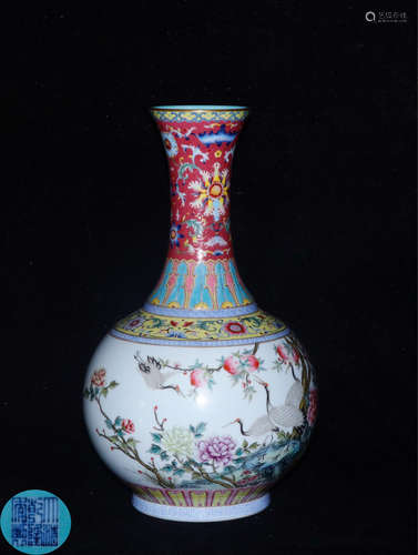 A FAMILLE ROSE WRAPPED LOTUS PATTERN VASE