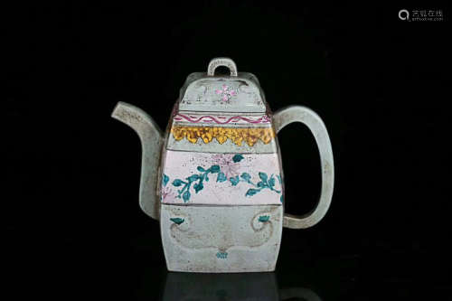 17-19TH CENTURY, A IMPERIAL COLOURED FLORIAL DESIGN PURPLE CLAY TEAPOT, QING DYNASTY