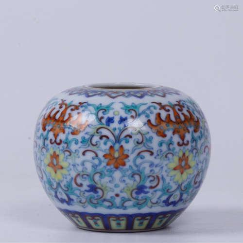 A FLORAL PATTERN COLOUR GLAZED WATER POT