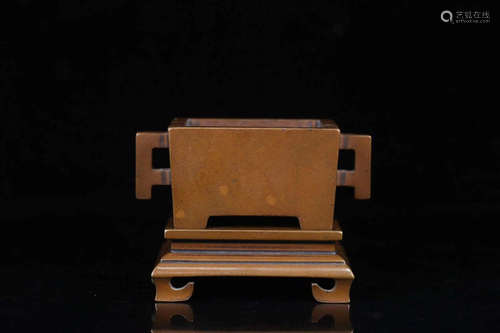 17-19TH CENTURY, A DOUBLE-EAR BRONZE SQUARE CENSER, QING DYNASTY