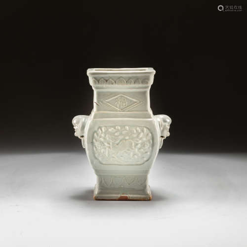 Yuan Or Ming Antique White Glazed Vase
