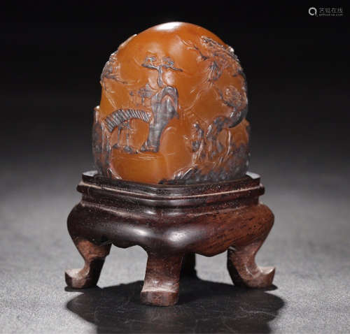 A CROW SKIN TIANHUANG STONE CARVED SEAL