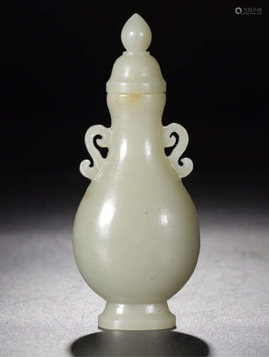 A HETIAN ZILIAO DOUBLE-EAR VASE