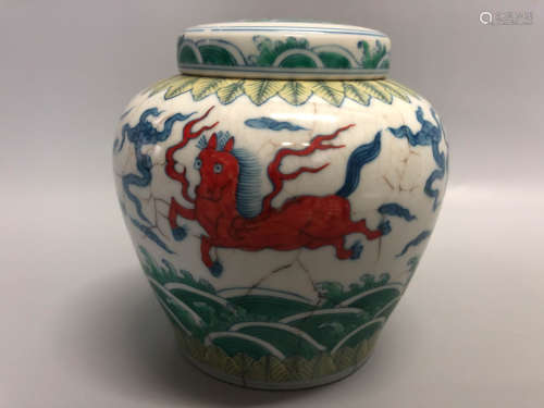 A HORSE PATTERN DOU-COLOUR COVERED JAR, MING DYNASTY