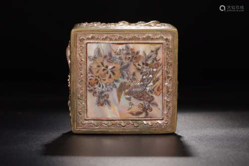 17-19TH CENTURY, A GILT BRONZE INCENSE BOX, QING DYNASTY