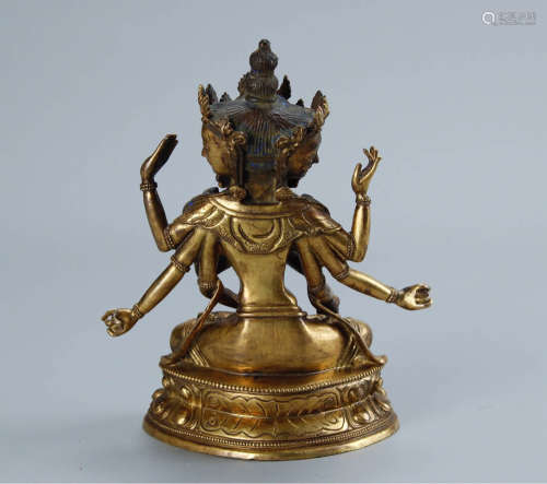 17-19TH CENTURY, A BUDDHA DESIGN GILT BRONZE FIGURE, QING DYNASTY