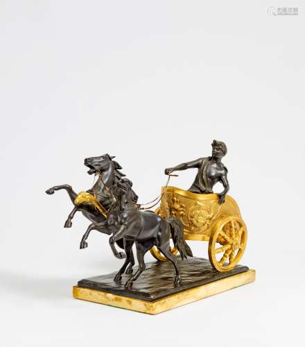 FELDHERR IM STREITWAGEN. Roberto, Montini. Um 1910. Bronze, tlw. vergoldet, Marmorsockel. 26x41x17,