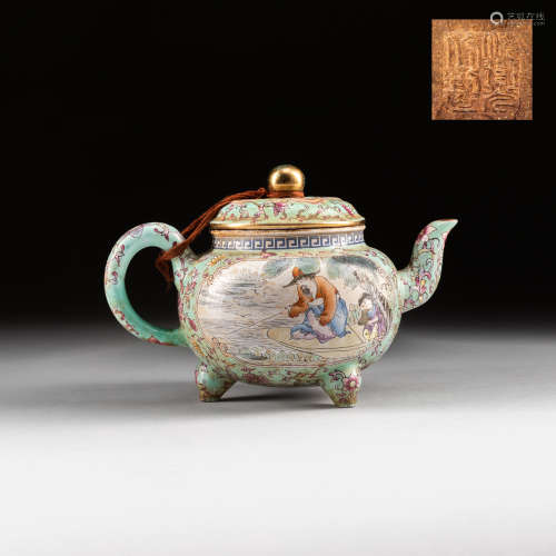 Chinese Antique Zisha Enameled Teapot