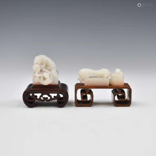 PAIR OF WHITE JADE SEALS ON STAND