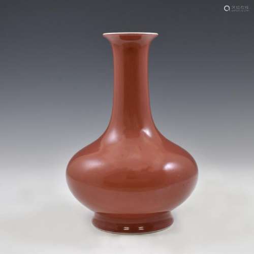 QIANLONG COPPER RED MONOCHROME REWARD VASE