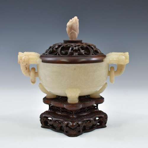 JADE LIDDED CENSER ON STAND