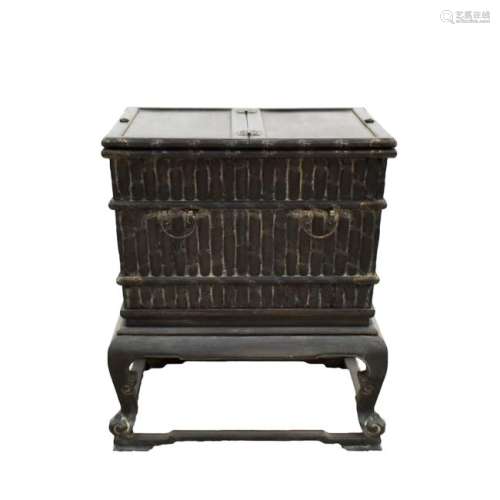 LARGE ZITAN CHINESE ICE CHEST WITH HUANGTONG