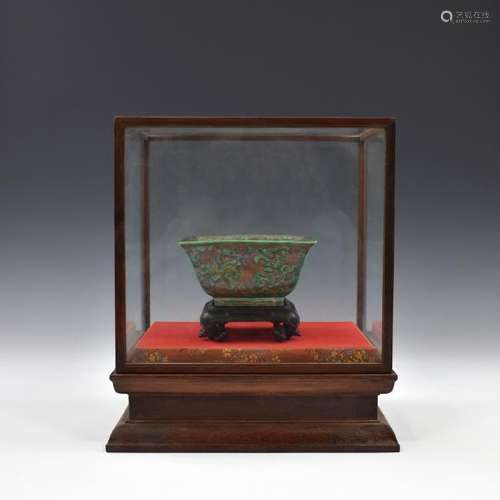 MING JIAJING ZHADOU IN DISPLAY CASE