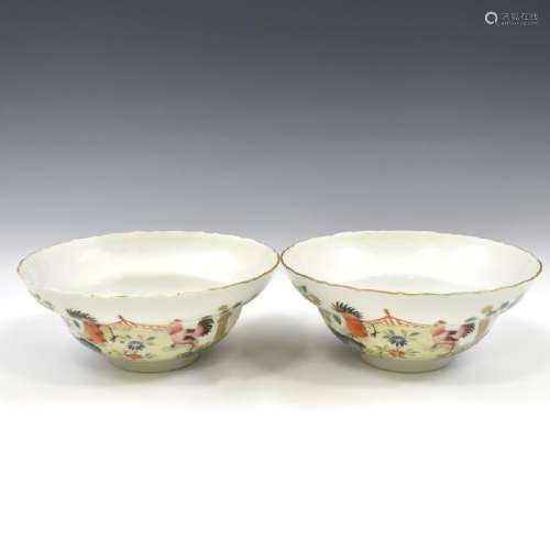 PAIR JIAQING FAMILLE ROSE BOWLS