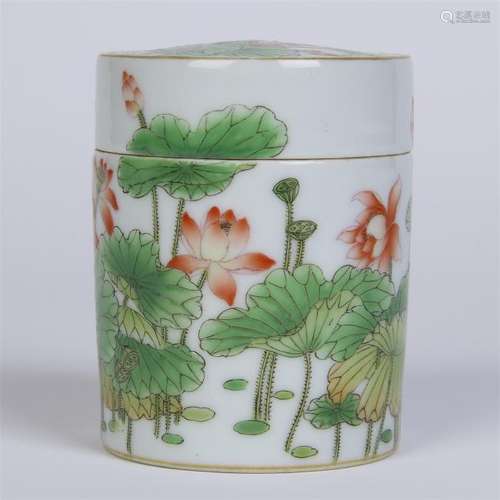 CHINESE PORCELAIN FAMILLE ROSE LOTUS LIDDED CYLINDERIAL