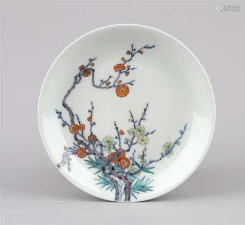 CHINESE PORCELAIN DOUCAI FLOWER DISH