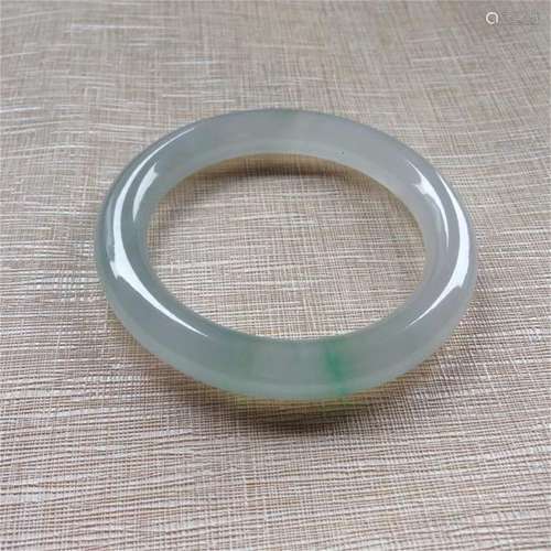 NATURAL JADEITE BANGLE