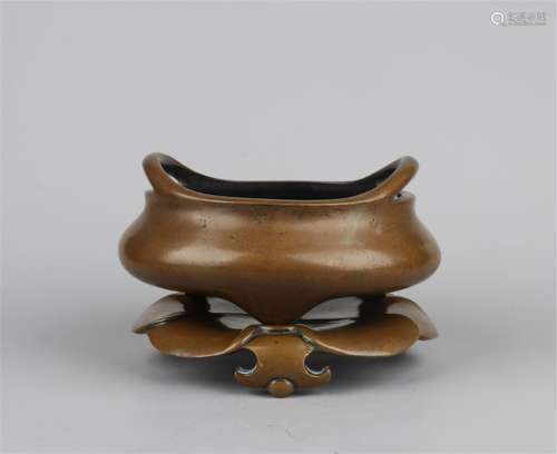 CHINESE BRONZE CENSER WITH BASE