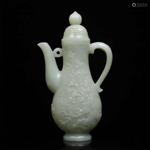 CHINESE JADE LIDDED KETTLE