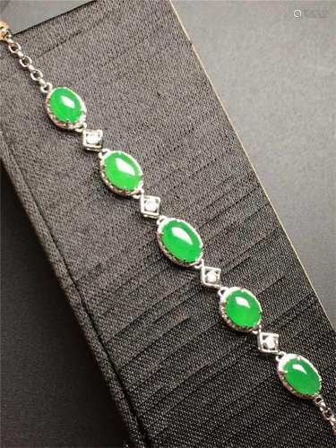 18K WHITE GOLD DIAMOND NATURAL JADEITE BRACELET