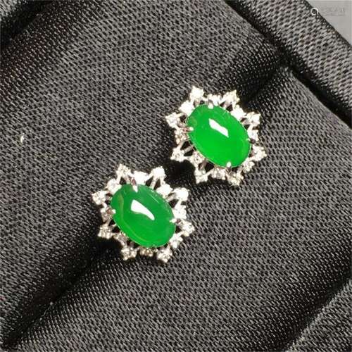 18K WHITE GOLD DIAMOND NATURAL JADEITE EARRINGS