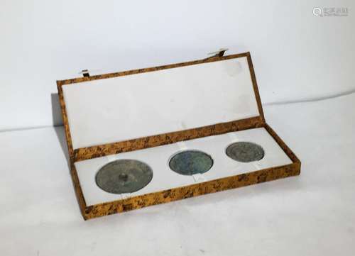 Set of 3 small bronze mirrors