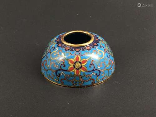 A gilt enamelled cloisonne water pot