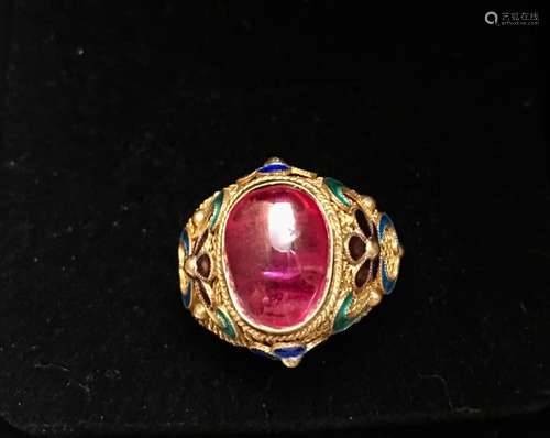 A gilt silver/enamelled tourmaline ring, 92.5 mark