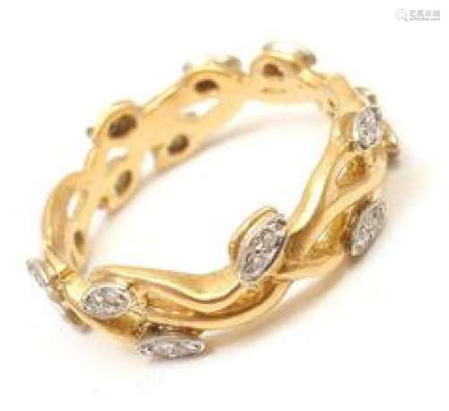 Vera Wang 18k Yellow Gold Diamond Vine Motif Band Ring
