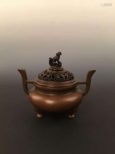 Bronze Incense Burner with A Small Dog Standing On the Top, Xuande Mark