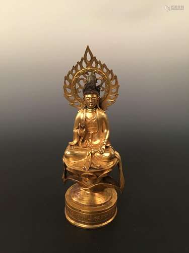 Glit Bronze Buddha Sits on Padmasana