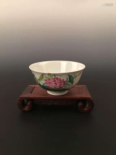 Fine Chinese Famille-Rose Lotus Bowl