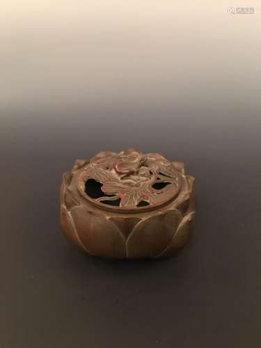 Bronze Lotus Incense Burner with XuanDe Marker
