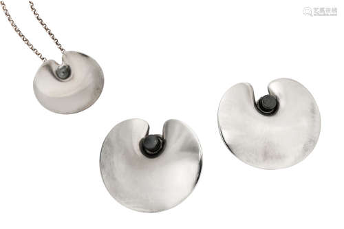 A pair of 'Water lily' earclips and pendant necklace, by Nanna Ditzel for Georg Jensen