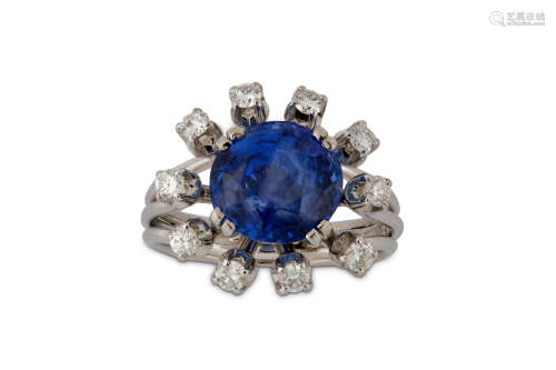 A sapphire and diamond cluster ring