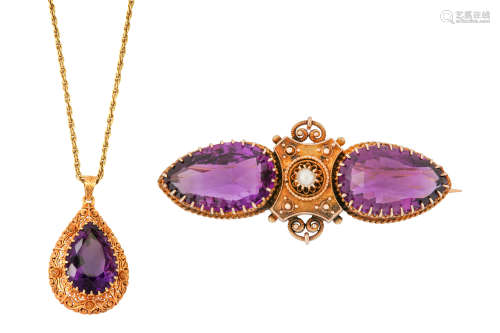 An amethyst pendant necklace and brooch