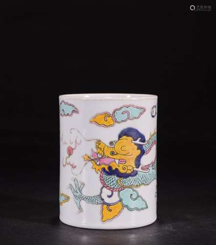 A Famille Verte Dragon Brush Pot