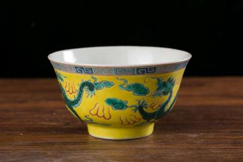 A Yellow Ground Famille Rose Green Dragons Bowl Mark
