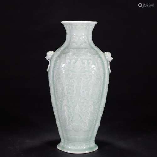 A Celadon Carved Vase Qianlong Mark