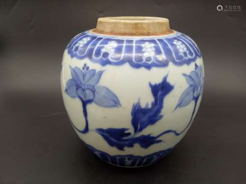 A Blue and White Floral Jar Qing Dynasty