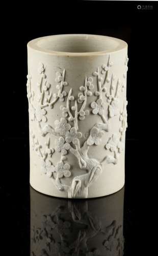 A private English collection of Chinese ceramics & works of art, formed in the 1980's & early 90's -