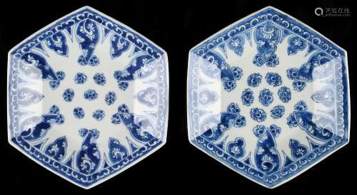 A private English collection of Chinese ceramics & works of art, formed in the 1980's & early 90's -